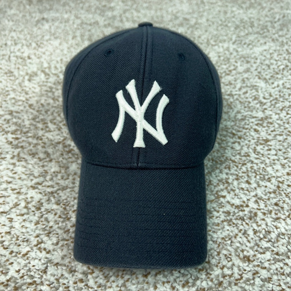 Vintage New York Yankees Hat Mens One Size Blue Logo MLB Baseball Cap Sports